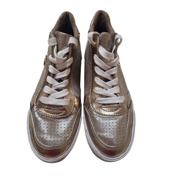 GUESS High Top Gerree Sneakers Shoes Gold Logo Lace Up Women's 7.5 S2 - Picture 2 of 11